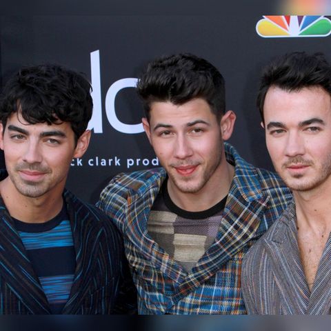 Joe, Nick und Kevin Jonas (v.l.n.r.) spielen 2024 drei Konzerte in Deutschland.