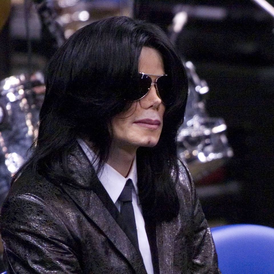 14 Jahre nach seinem Tod sind die Missbrauchsklagen zweier Männer gegen Michael Jackson erneut zugelassen worden.