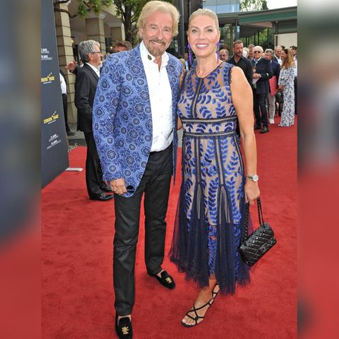 Thomas Gottschalk und seine Karina auf dem roten Teppich.
