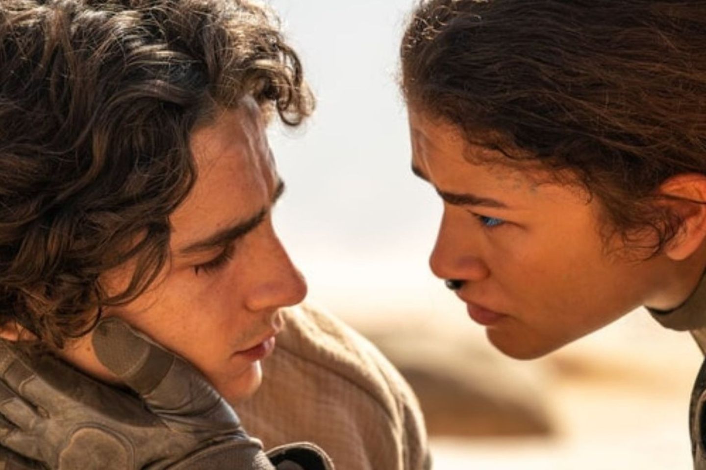 Timothée Chalamet und Zendaya kommen deutlich später mit "Dune 2" zurück.