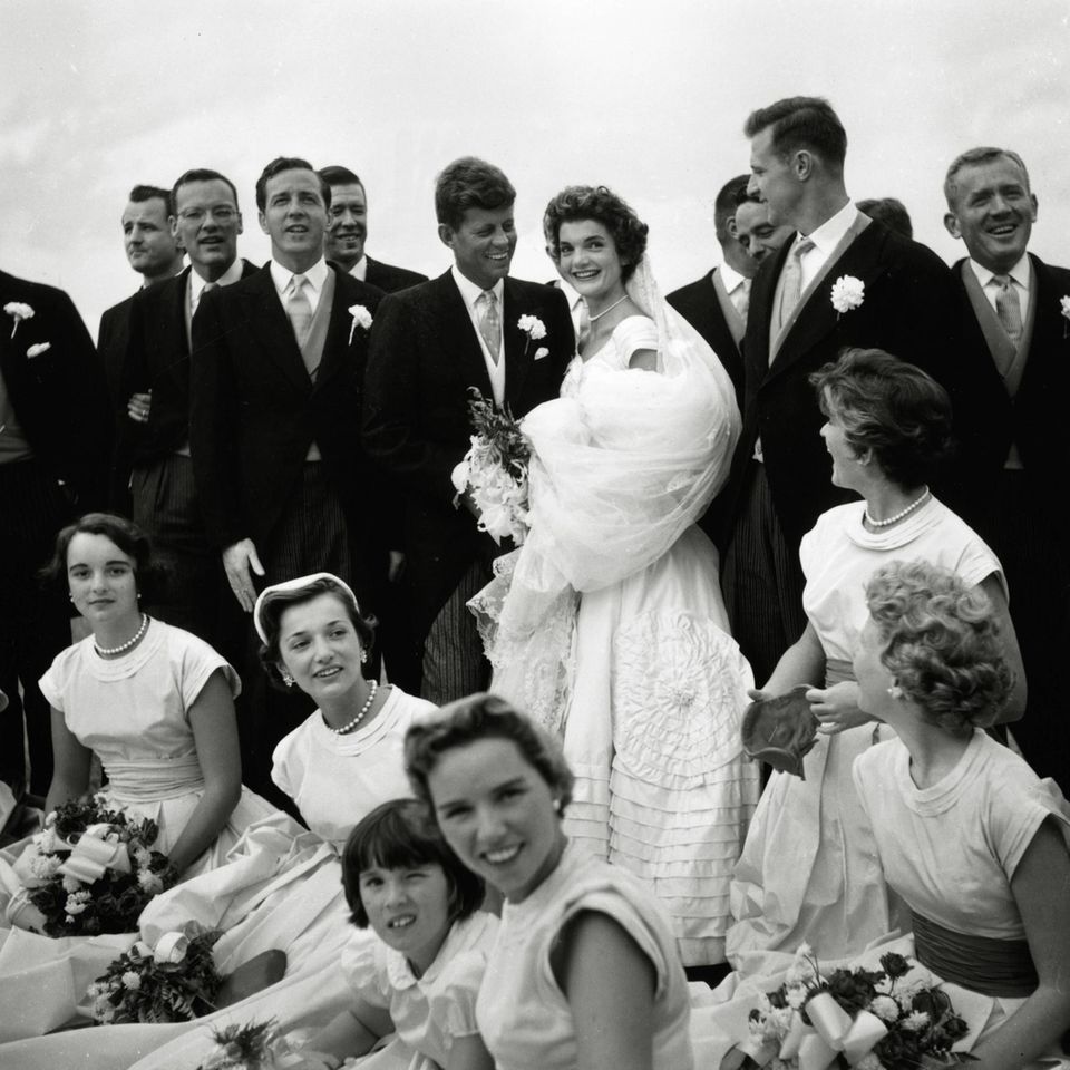 Jacqueline Lee Bouvier, John F. Kennedy und ihre Hochzeitsgesellschaft 
