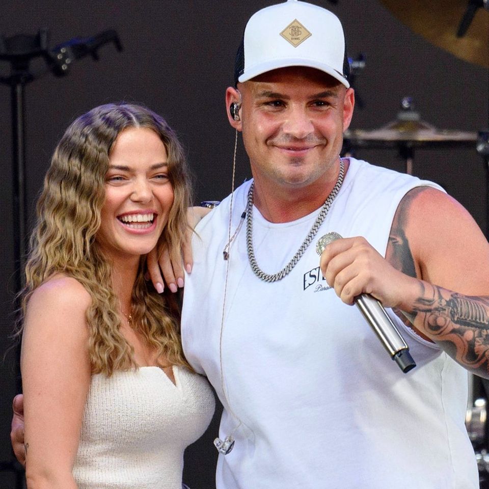 Sänger Pietro Lombardi und seine Verlobte Laura Maria Rypa haben gemeinsam Sohn Leano - und jetzt auch ein Haus.