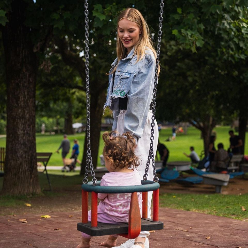 Cheyenne Ochsenknecht und Tochter Mavie