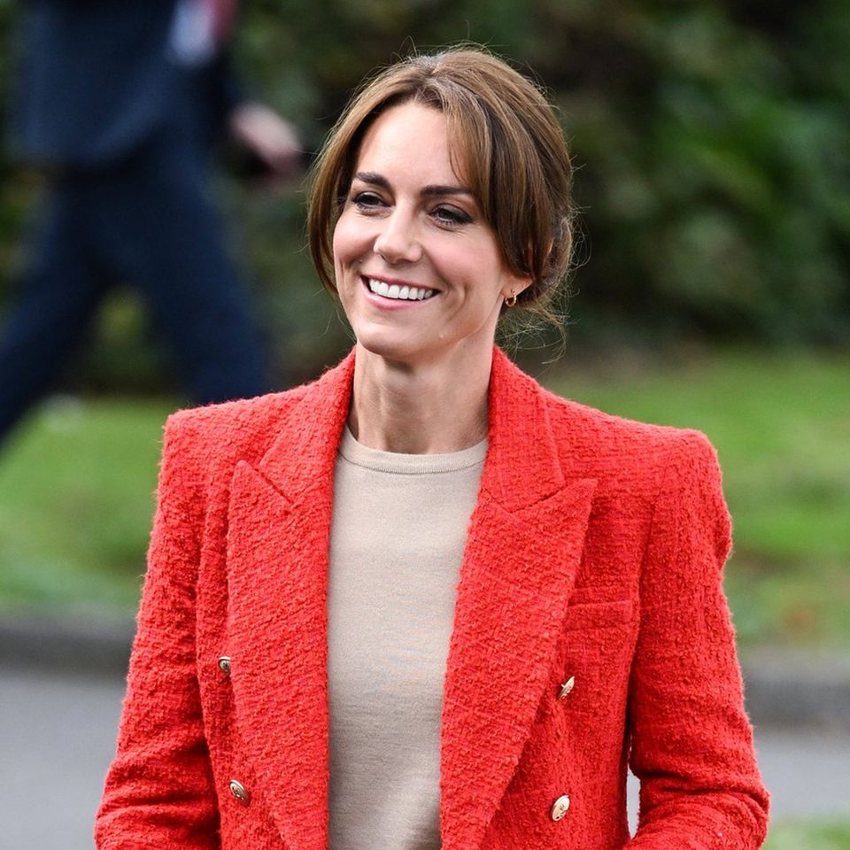 Prinzessin Kate mit ungewohntem Dutt bei einem Termin in Kent.