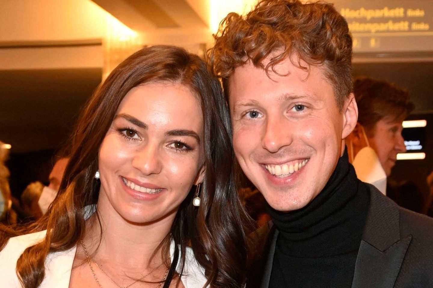 Renata und Valentin Lusin freuen sich nach drei Fehlgeburten auf ihr erstes Kind. Die Tänzerin ist erneut schwanger - im fünft