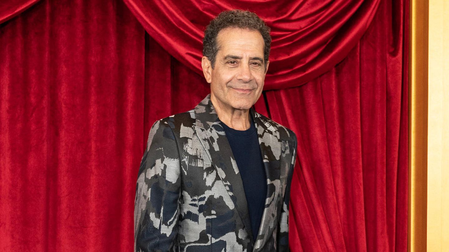 Tony Shalhoub wird 70: Er ermittelt in Monks 