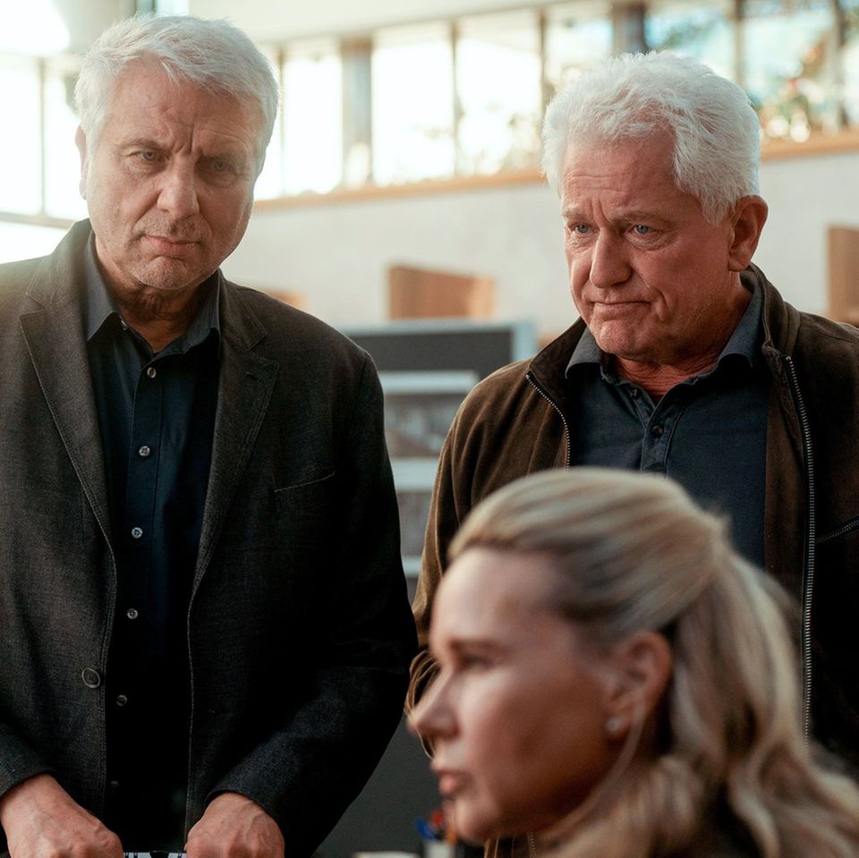 Udo Wachtveitl (l.) mit seinem langjährigen Partner Miroslav Nemec und Veronica Ferres im "Tatort: Königinnen".