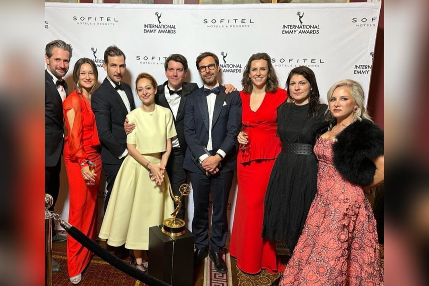 Das Team von "Die Kaiserin" bei der Verleihung des International Emmy Awards in New York City.