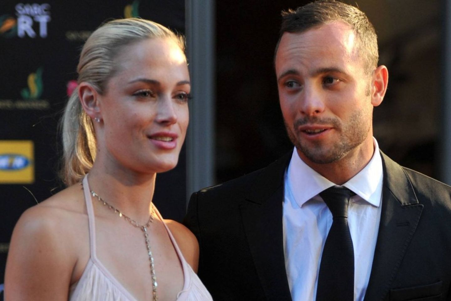 Oscar Pistorius Sprintstar Kommt Auf Bew Hrung Frei