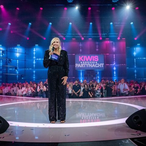 Andrea Kiewel in der Sendung "Kiwis große Partynacht".