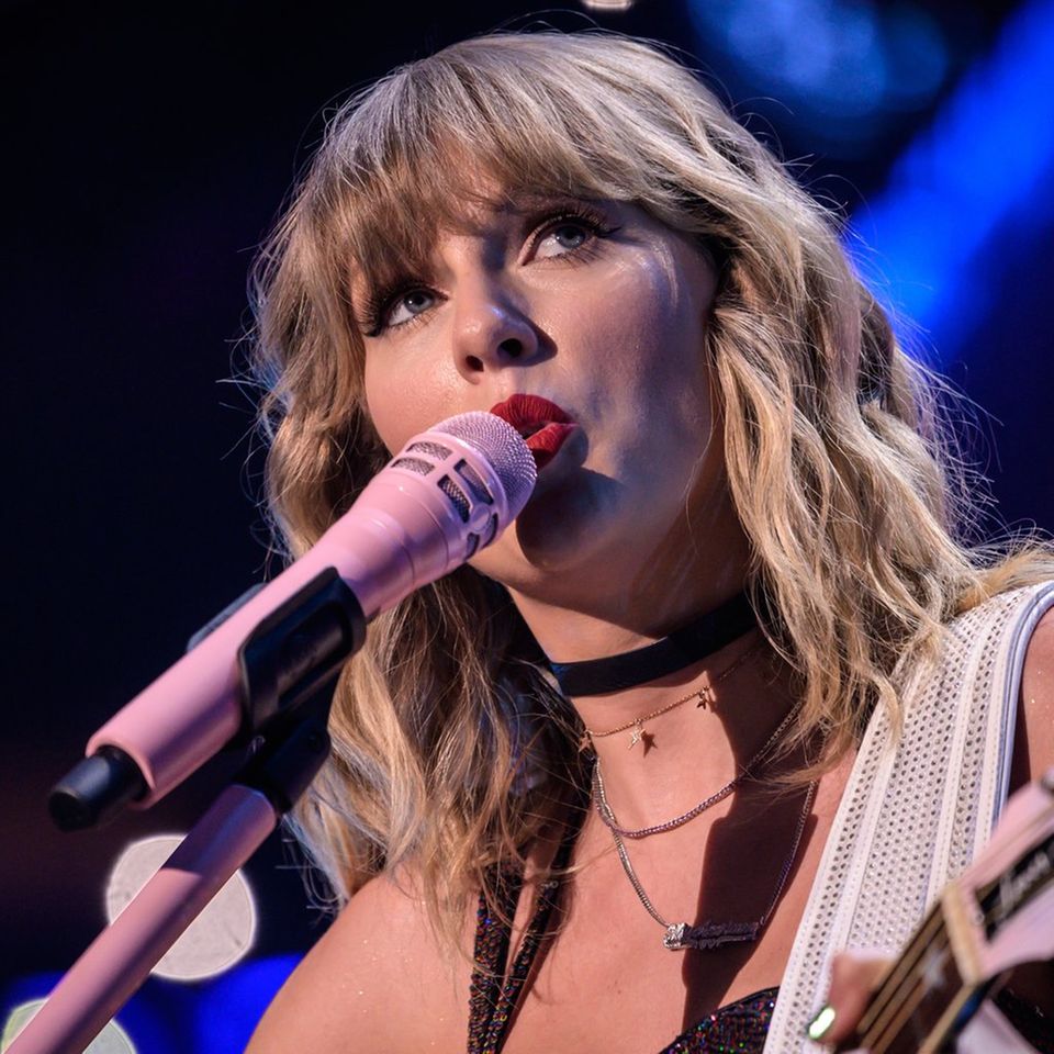 Taylor Swift führt 2023 die Liste der meistgestreamten Künstlerinnen und Künstler bei Spotify an.