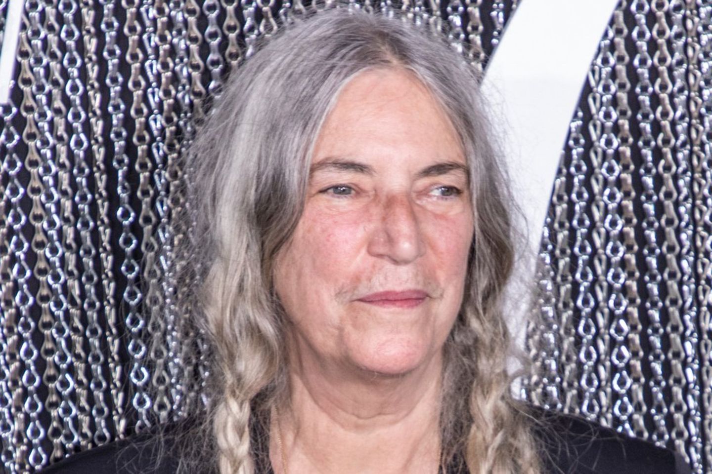 "Godmother Of Punk" Patti Smith: Sie Ist Aus Klinik Entlassen Worden