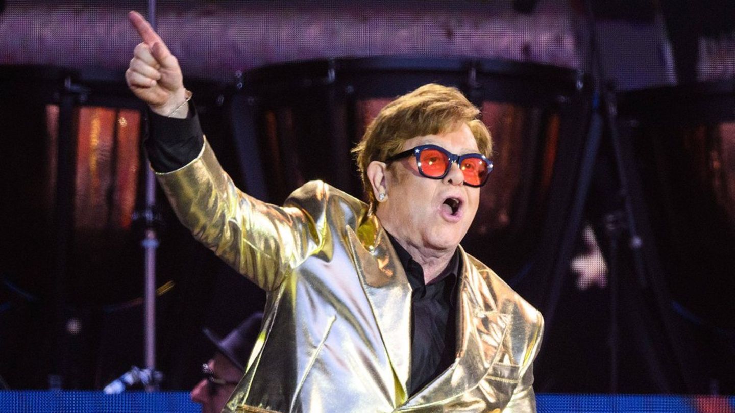 Elton John Hat er ein neues Album eingespielt?