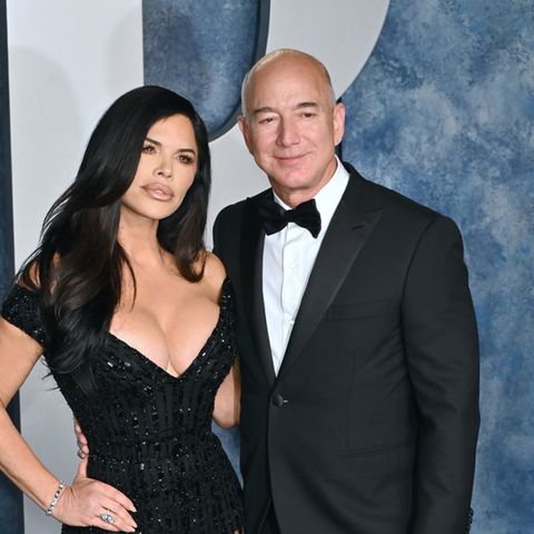 Lauren Sánchez und Jeff Bezos haben sich nach fünf Jahren Beziehung verlobt.