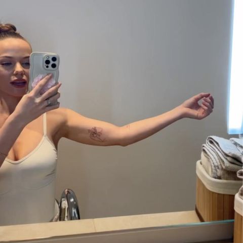 verteidigt nach Kritik ihr neues Tattoo