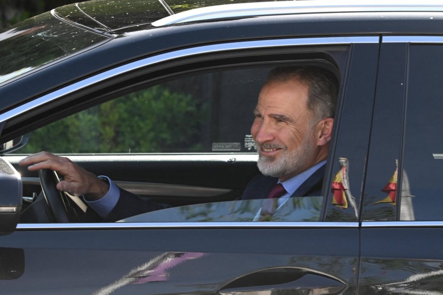 König Felipe besucht seine Mutter in der Ruber Klinik in Madrid.