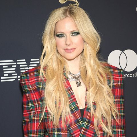 Avril Lavigne nimmt Stellung zu einer verrückten Klon-Theorie