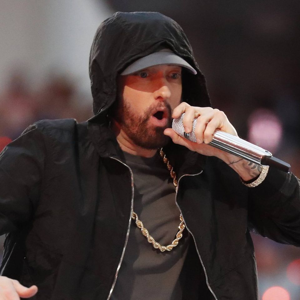 Rapper Eminem meldet sich mit neuer Musik zurück und sorgt wie gewohnt für Diskussionen.