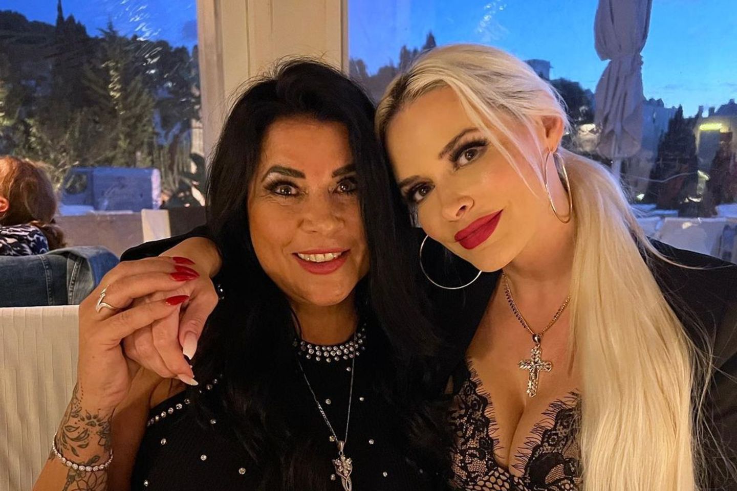 Daniela Katzenberger: Gemeinsam mit Mama Iris Klein im "Playboy"?