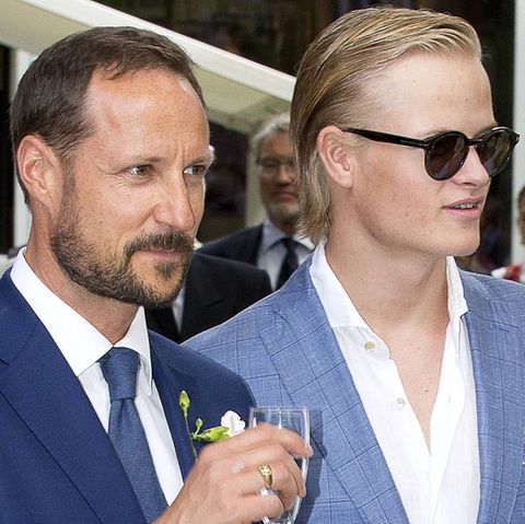 Norwegen: Diplomatenpass Weg! Alle Fragen Und Antworten Zum Fall Marius Borg Høiby. - s11ixa7