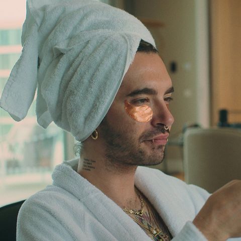Exklusive Einblicke: Bill Kaulitz Und Sein Lotterleben – So Lebt Er Sein Männerleben In Hollywood! - h7b7hw7