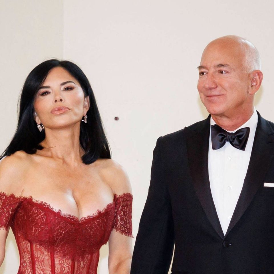 Sind Lauren Sánchez und Jeff Bezos bereits standesamtlich verheiratet?